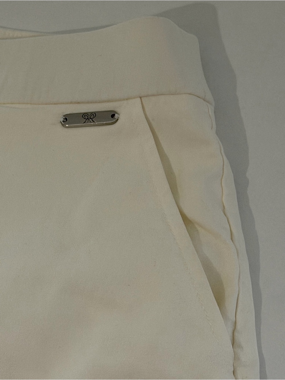 Rafaella Women’s “Star White” Skort Size L - NWOT - Picture 4 of 6